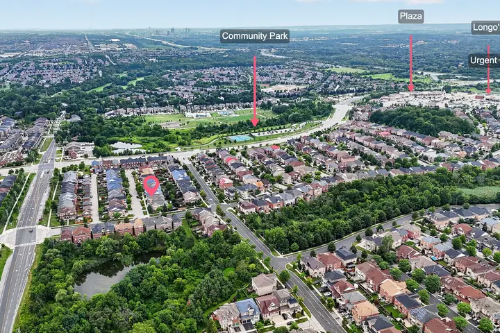 Wide aerial of the neighbourhood with amenities labelled